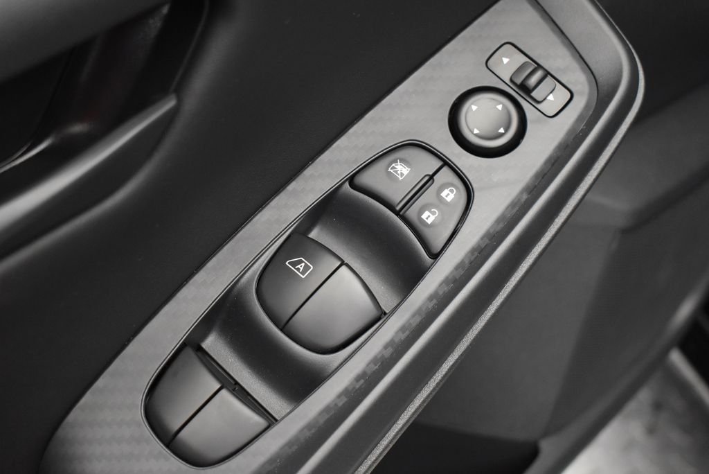 2025 Nissan Sentra S - Photo 11