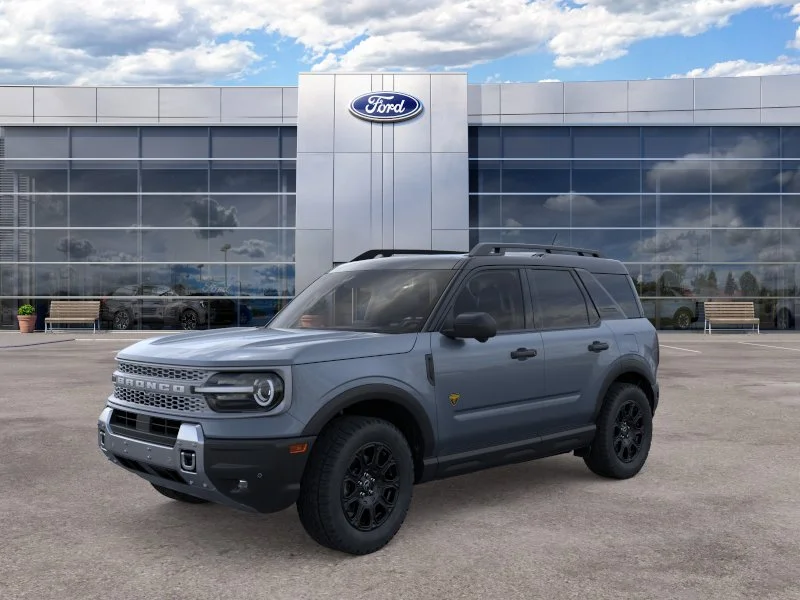 New 2026 Azure Gray Metallic Tri-Coat Ford Badlands image 2