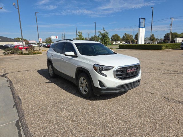 Used 2019 Summit White GMC SLE image 4