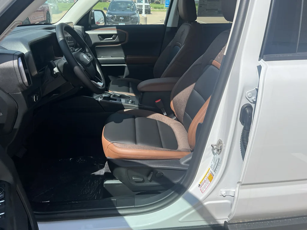 New 2026 Oxford White Ford Outer Banks® image 12