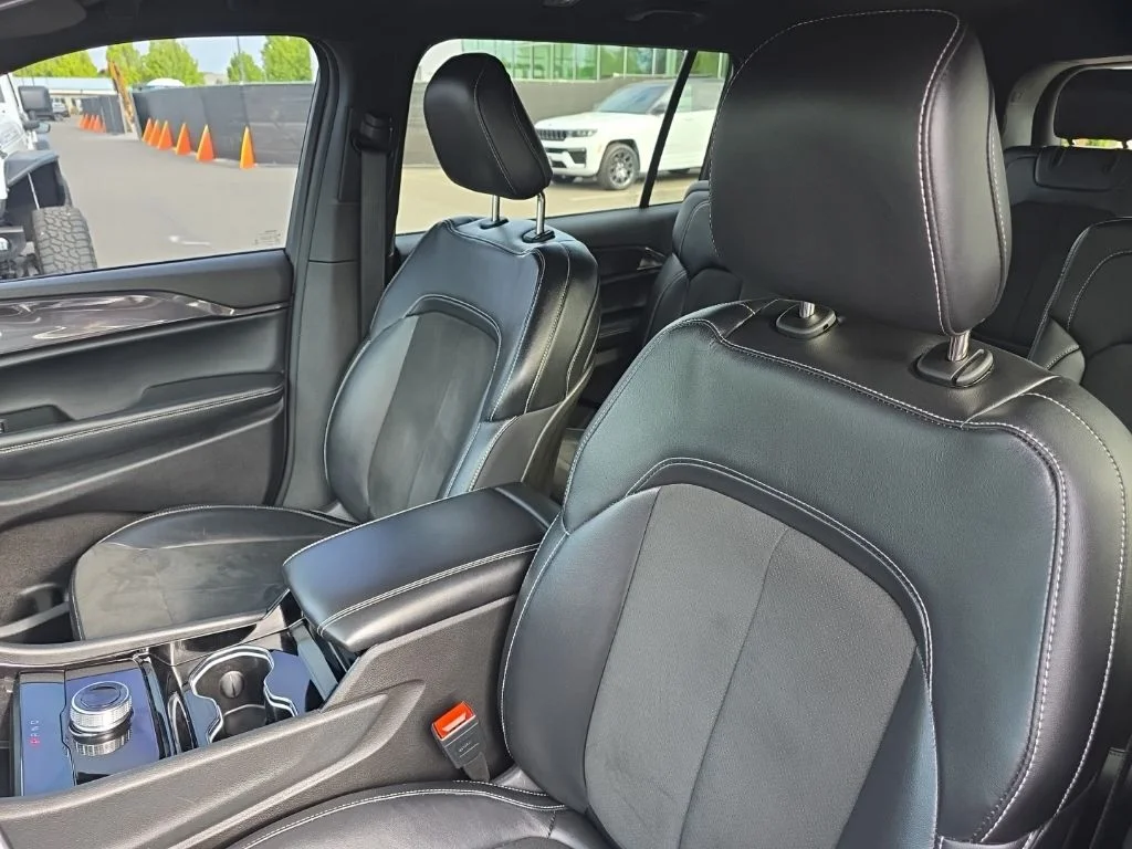 Certified Used 2021 Silver Jeep Altitude image 15