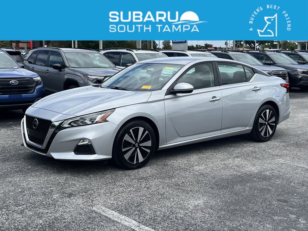 2022 Nissan Altima SV