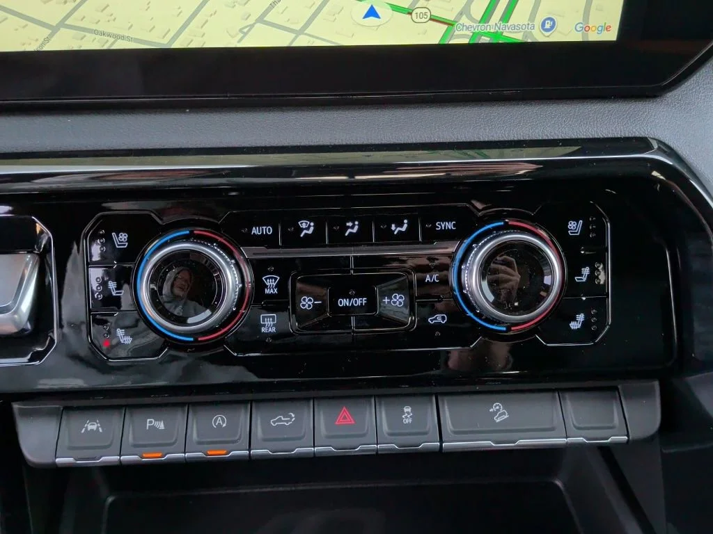 2026 GMC Sierra 1500 AT4 - Photo 27