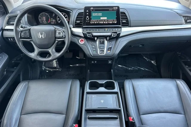 Used 2025  Honda EX-L image 15