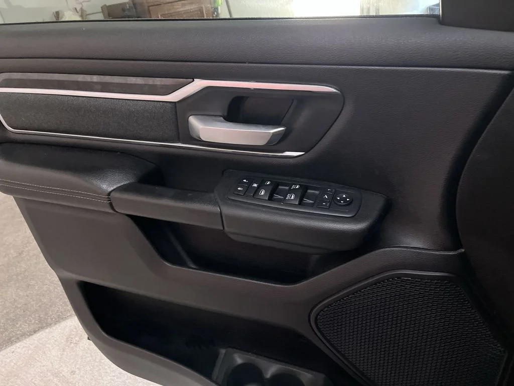 Used 2019 Black Ram Big Horn/Lone Star image 13