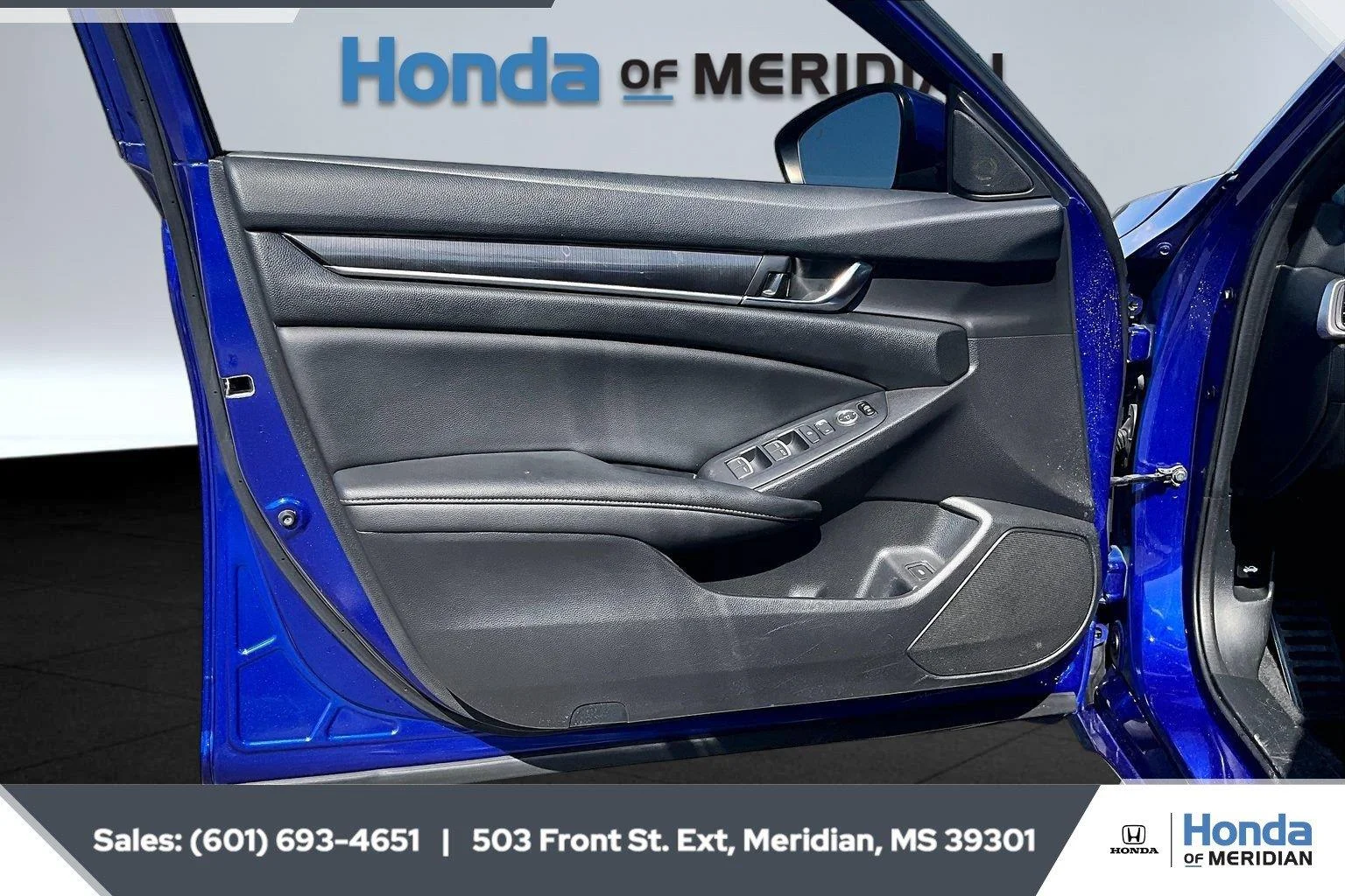 Used 2020 Still Night Pearl Honda Sport image 17