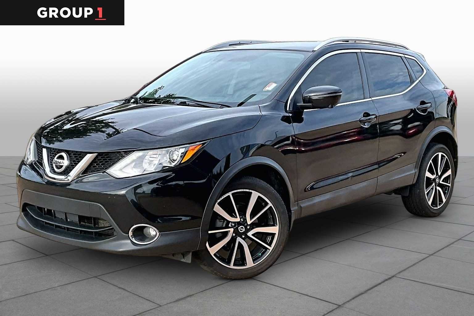 2017 Nissan Rogue Sport SL FWD's photo