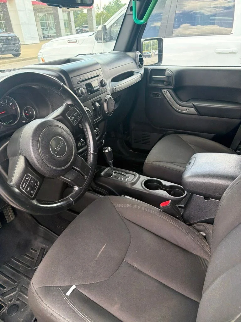 Used 2015 Black Jeep Unlimited Sport image 4