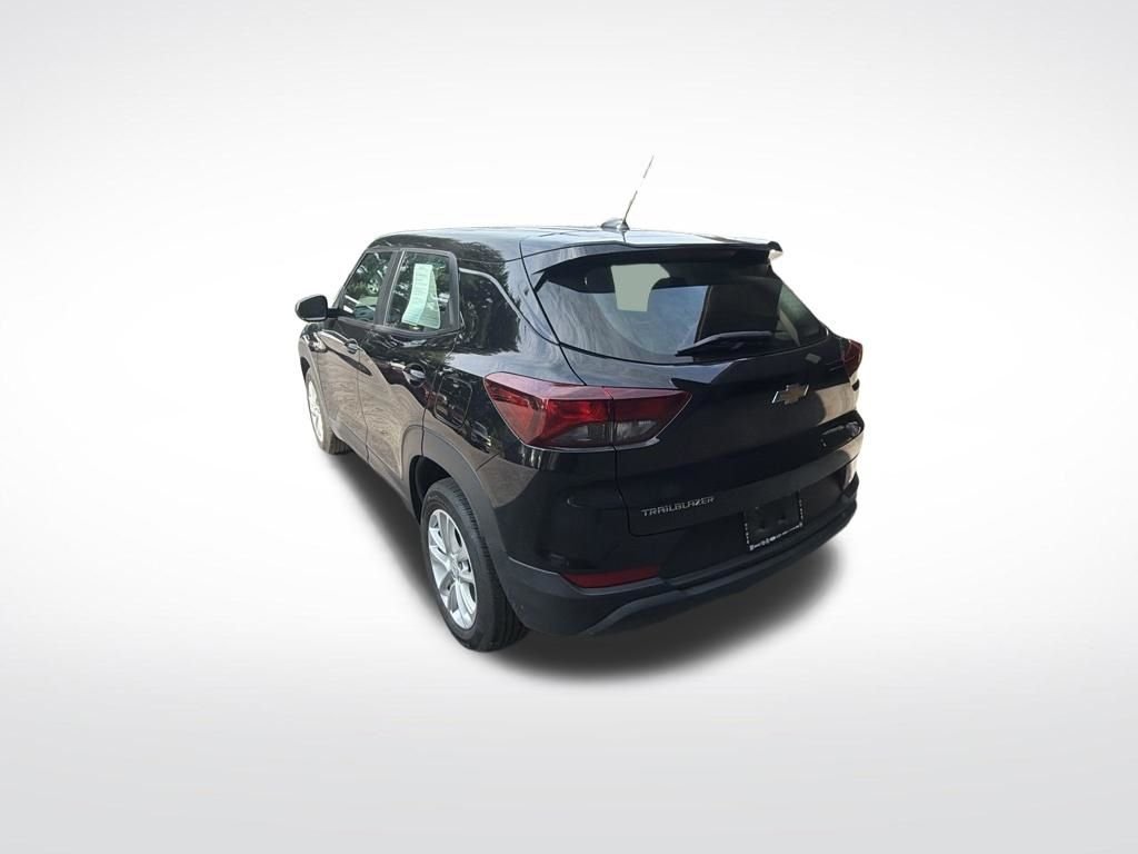 Used 2024 Black Chevrolet LS image 3