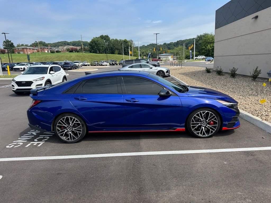 Used 2022 Blue Hyundai Base image 11