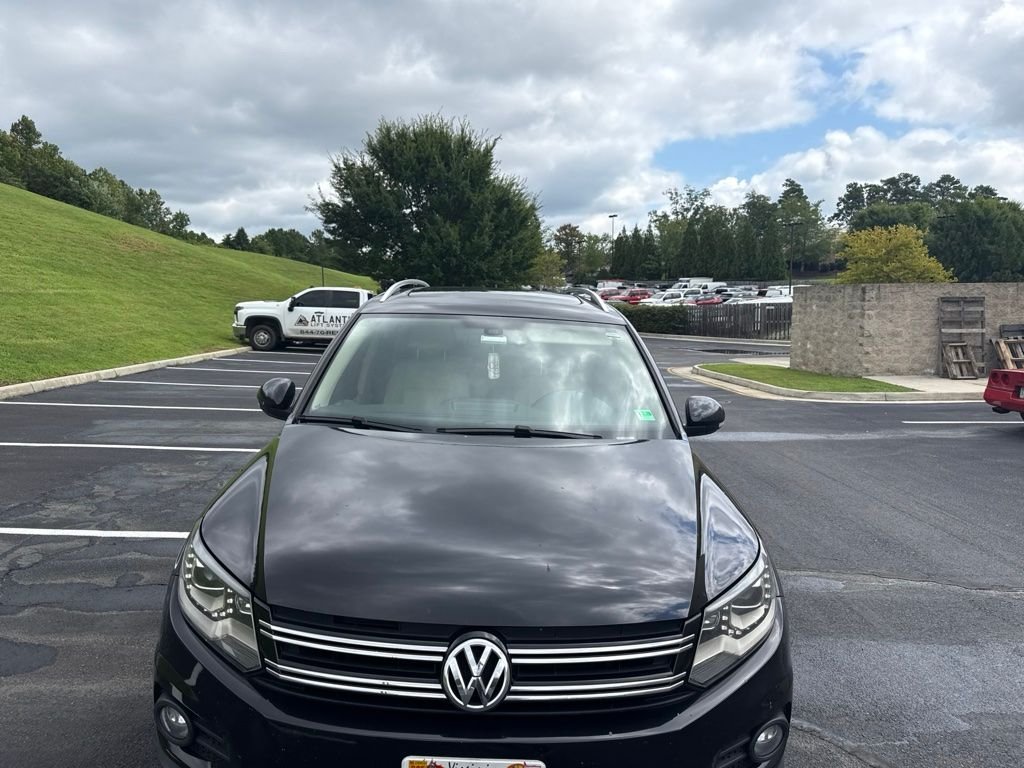 Used 2016 Volkswagen Tiguan SE with VIN WVGBV7AX7GW518544 for sale in Roanoke, VA