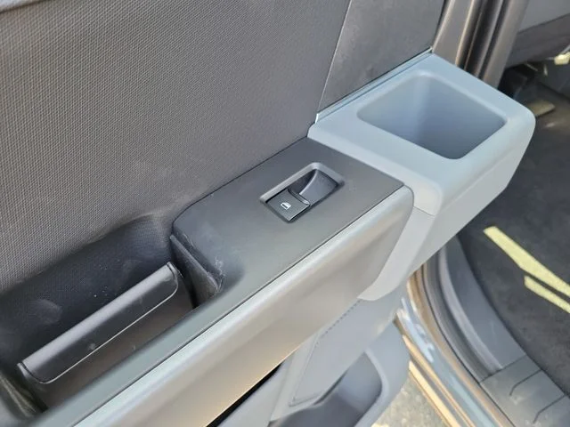New 2026 Carbonized Gray Metallic Ford XLT image 13