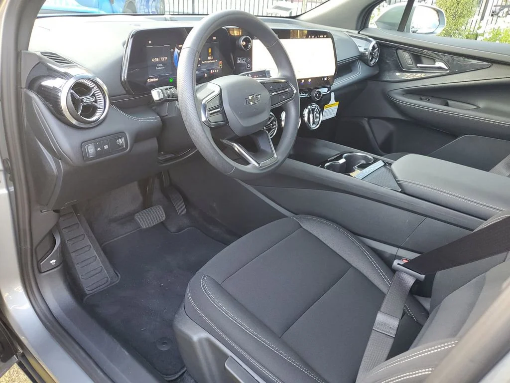 2026 Chevrolet Blazer EV LT - Photo 17