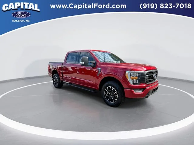 Used 2022 Red Ford XLT image 2