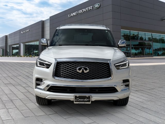 Used 2022 White INFINITI Sensory image 8