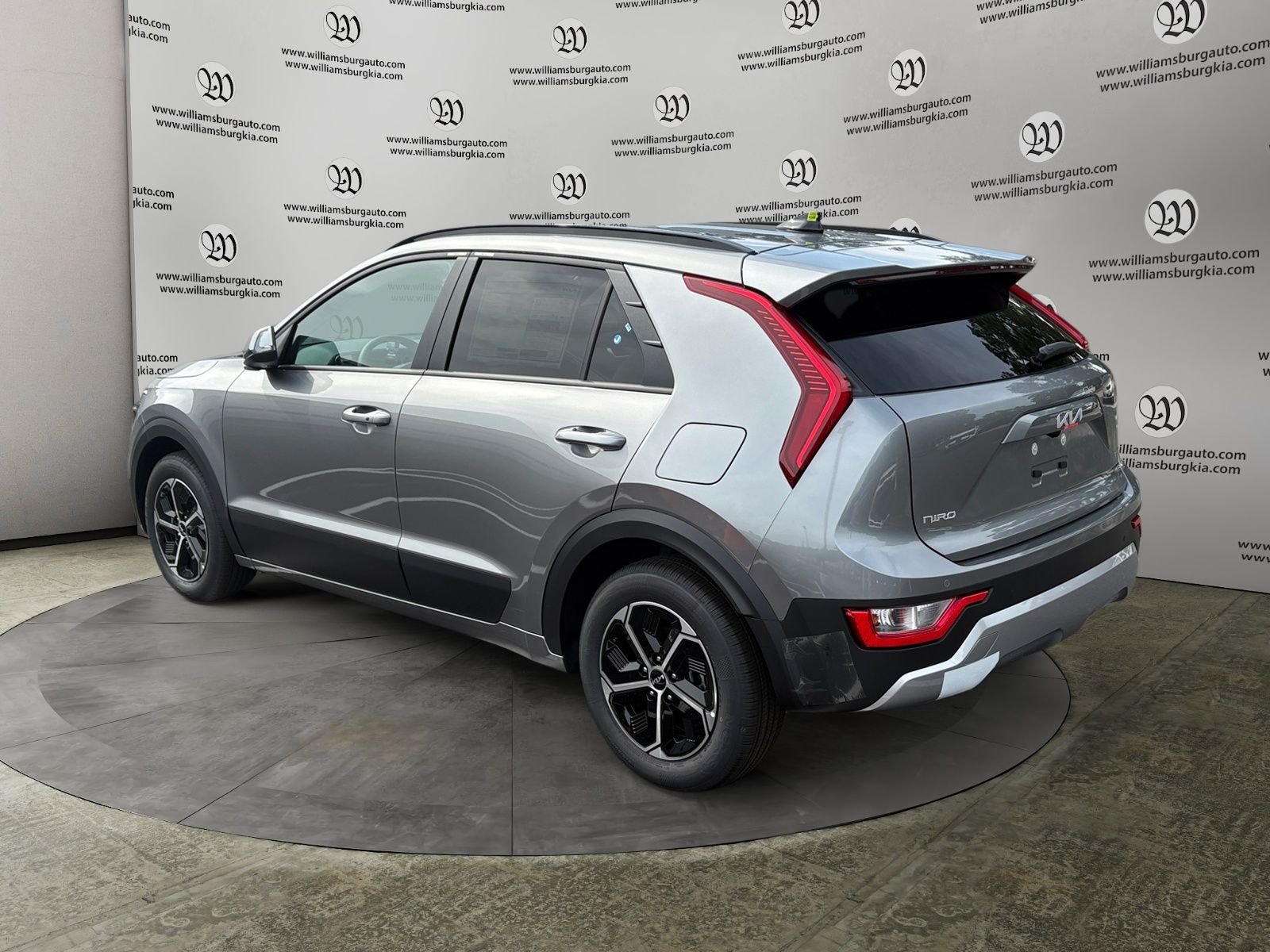 New 2026 Steel Gray Kia EX image 3