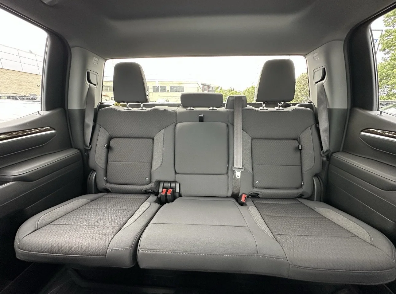 New 2026 Onyx Black GMC Elevation image 22