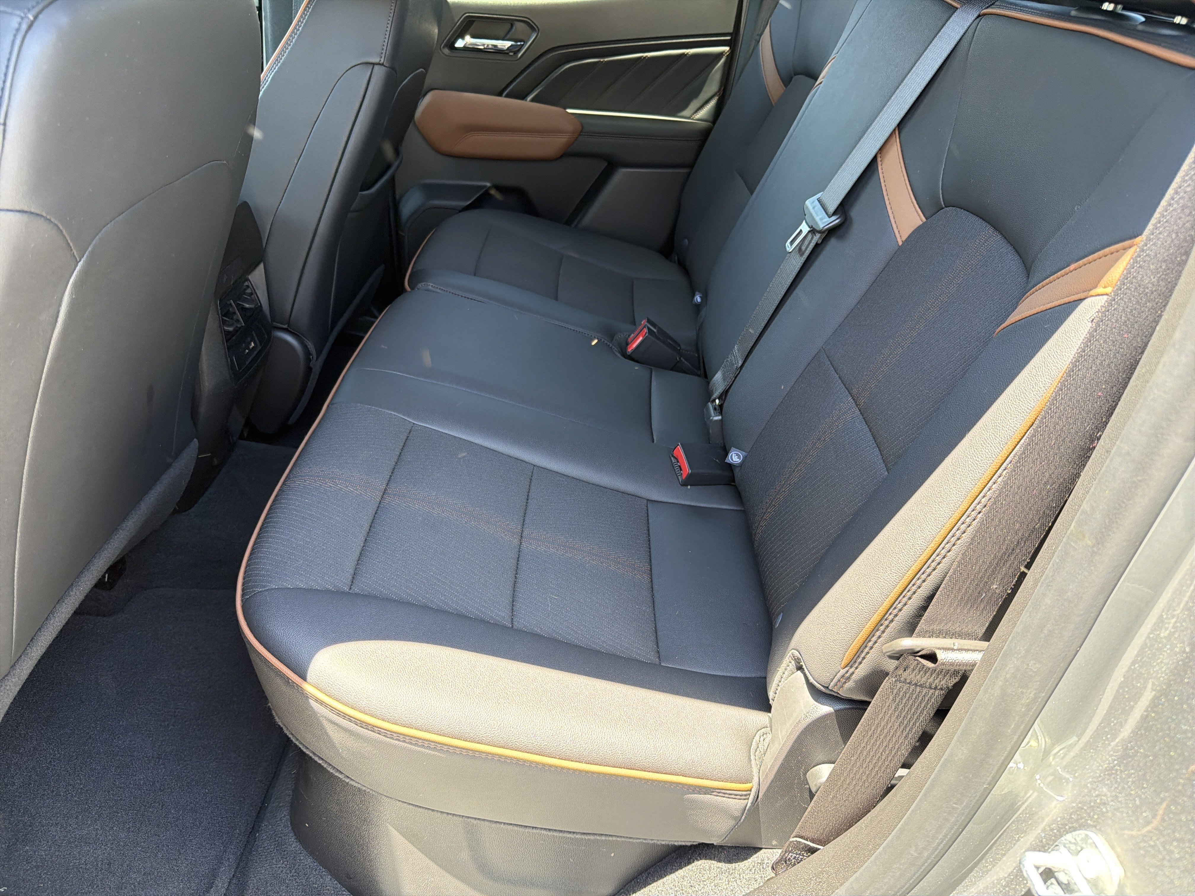 2023 GMC Canyon AT4 - Photo 16