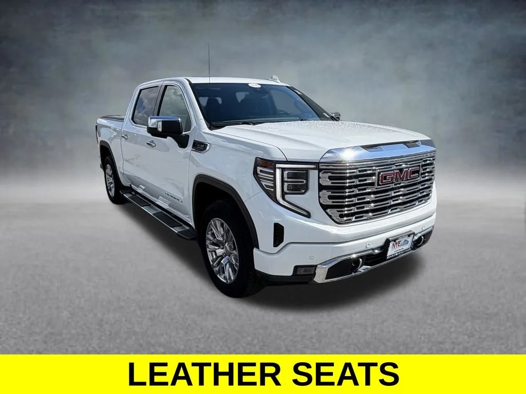 Used 2023 White GMC Denali image 8