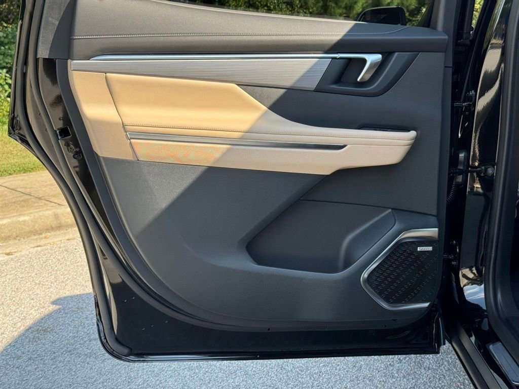 2026 Buick Enclave Preferred - Photo 21