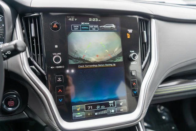 Used 2023 White Subaru Onyx Edition image 24