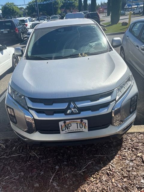 Used 2024  Mitsubishi 2.0 ES image 1