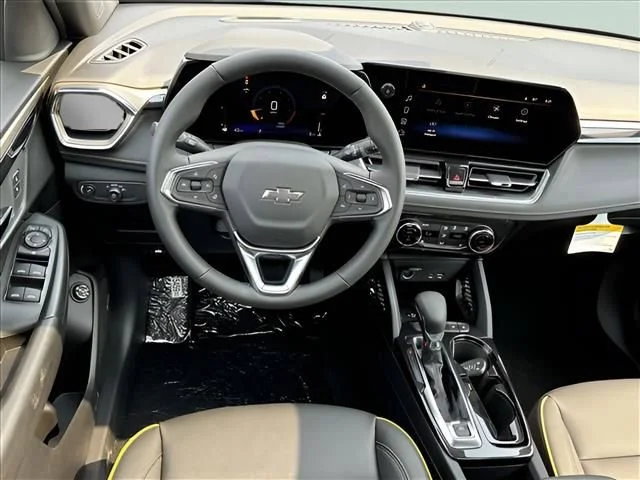 New 2025 Sterling Gray Metallic Chevrolet ACTIV image 21