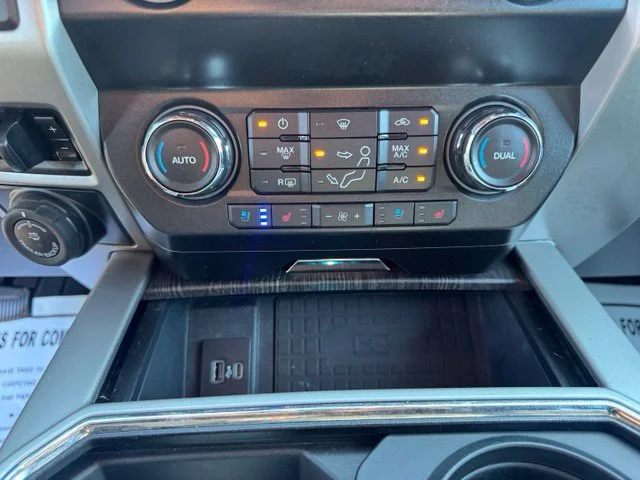 Used 2021 Blue Ford Lariat image 29