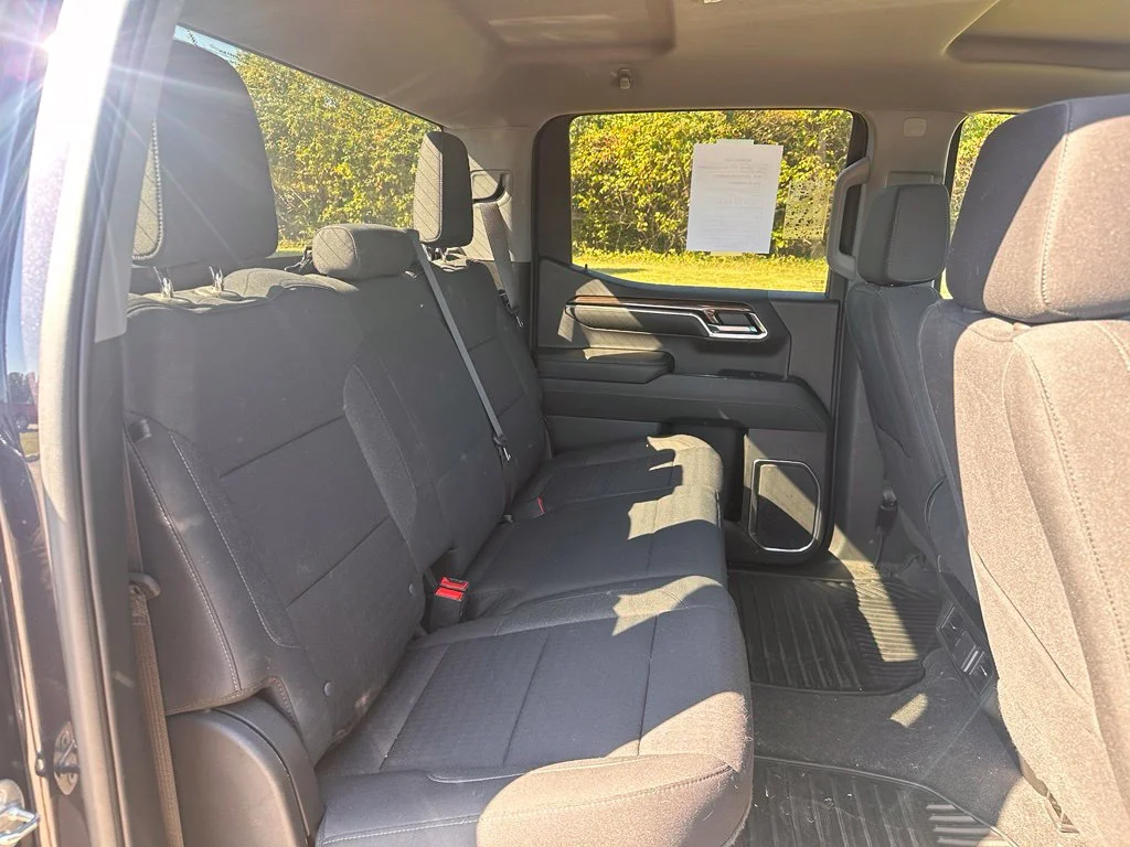 Used 2023 Blue Metallic Chevrolet LT image 20