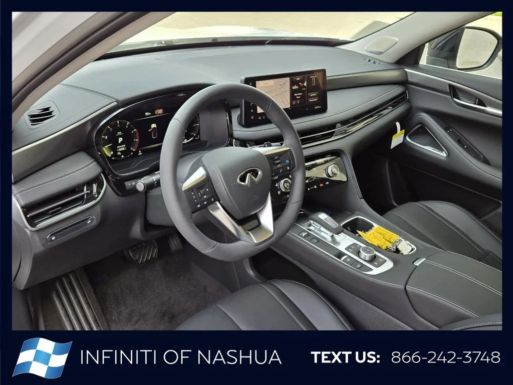 New 2027 RADIANT WHITE INFINITI Luxe AWD image 5