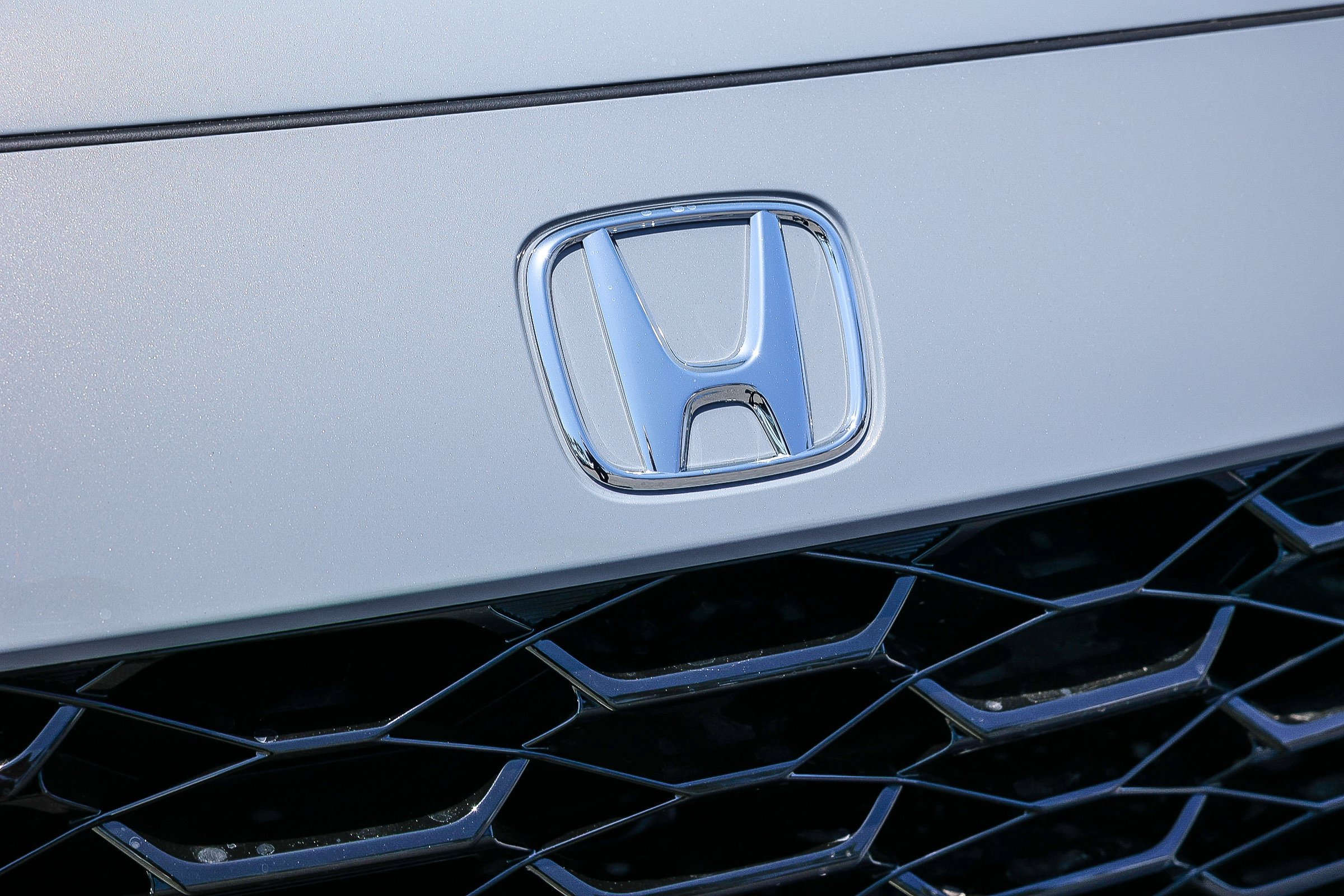 New 2027 Urban Gray Pearl Honda EX-L 2WD CVT image 12