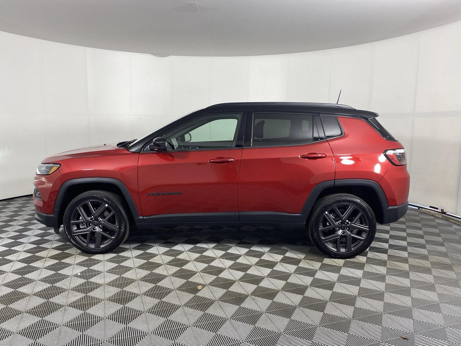 Used 2026 Red Hot Pearlcoat Jeep Limited Altitude image 12