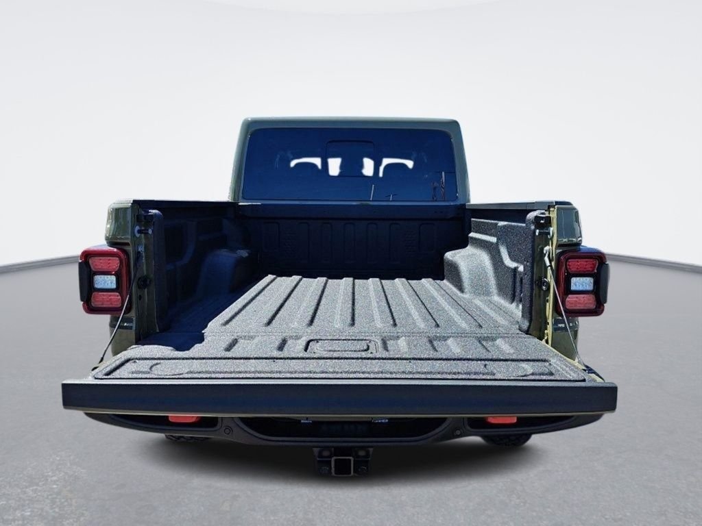 New 2026 41 Jeep Shadow Ops image 5