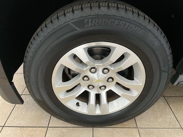 Certified Used 2015 TUNGSTEN METALLIC Chevrolet LT image 34