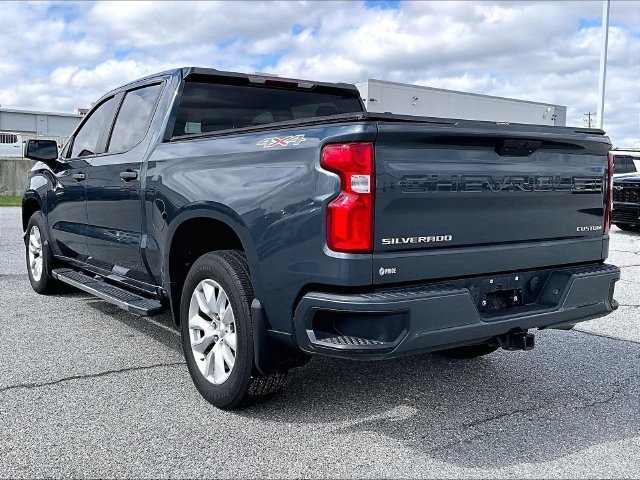 Used 2020 SHADOW GRAY METALLIC Chevrolet Custom image 7