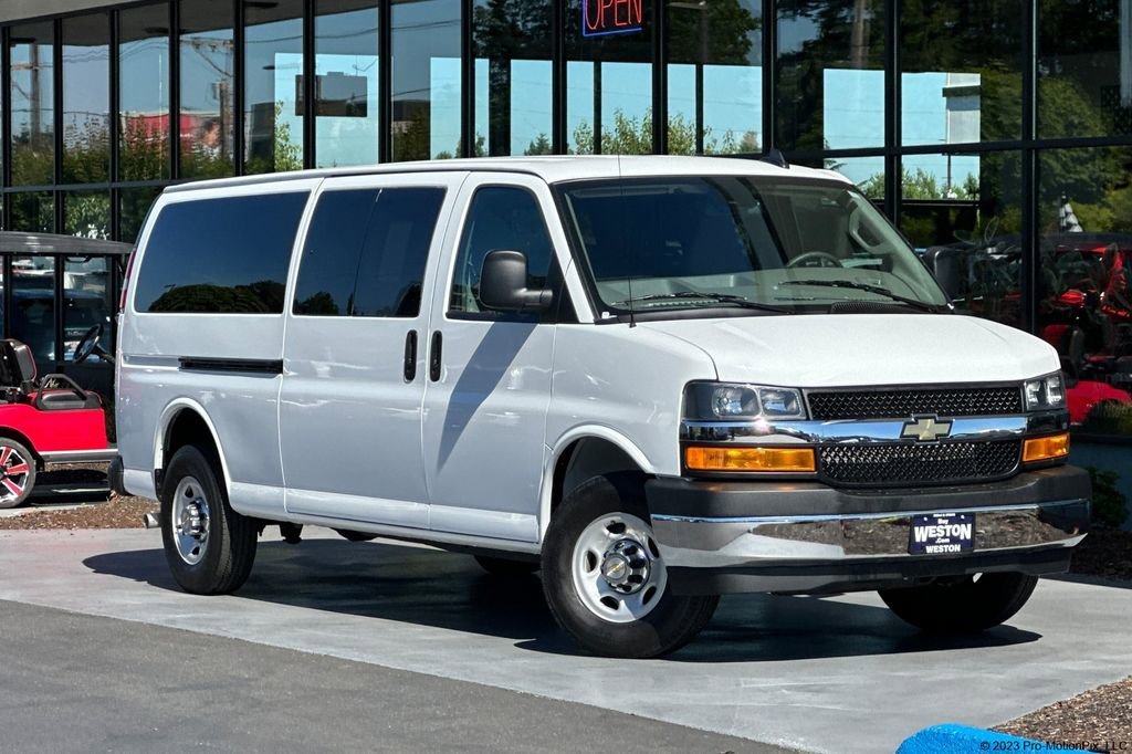 2024 Chevrolet Express Passenger