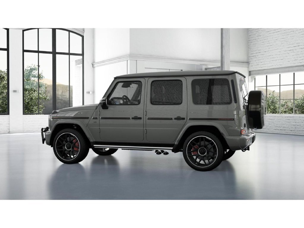 New 2027 MANUFAKTUR Arabian Grey Non- Metallic Mercedes-AMG AMG® G 63 SUV image 31