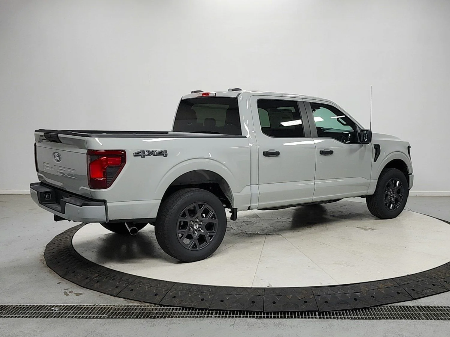 New 2026 Avalanche Ford STX® image 7