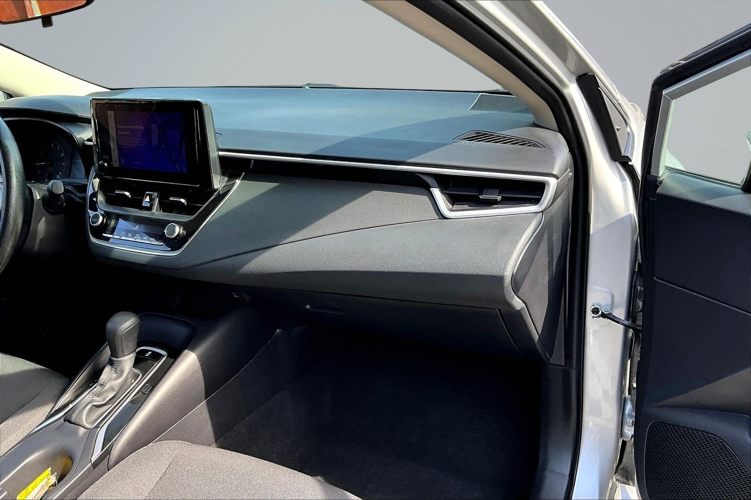 Used 2025 Silver Toyota LE image 22
