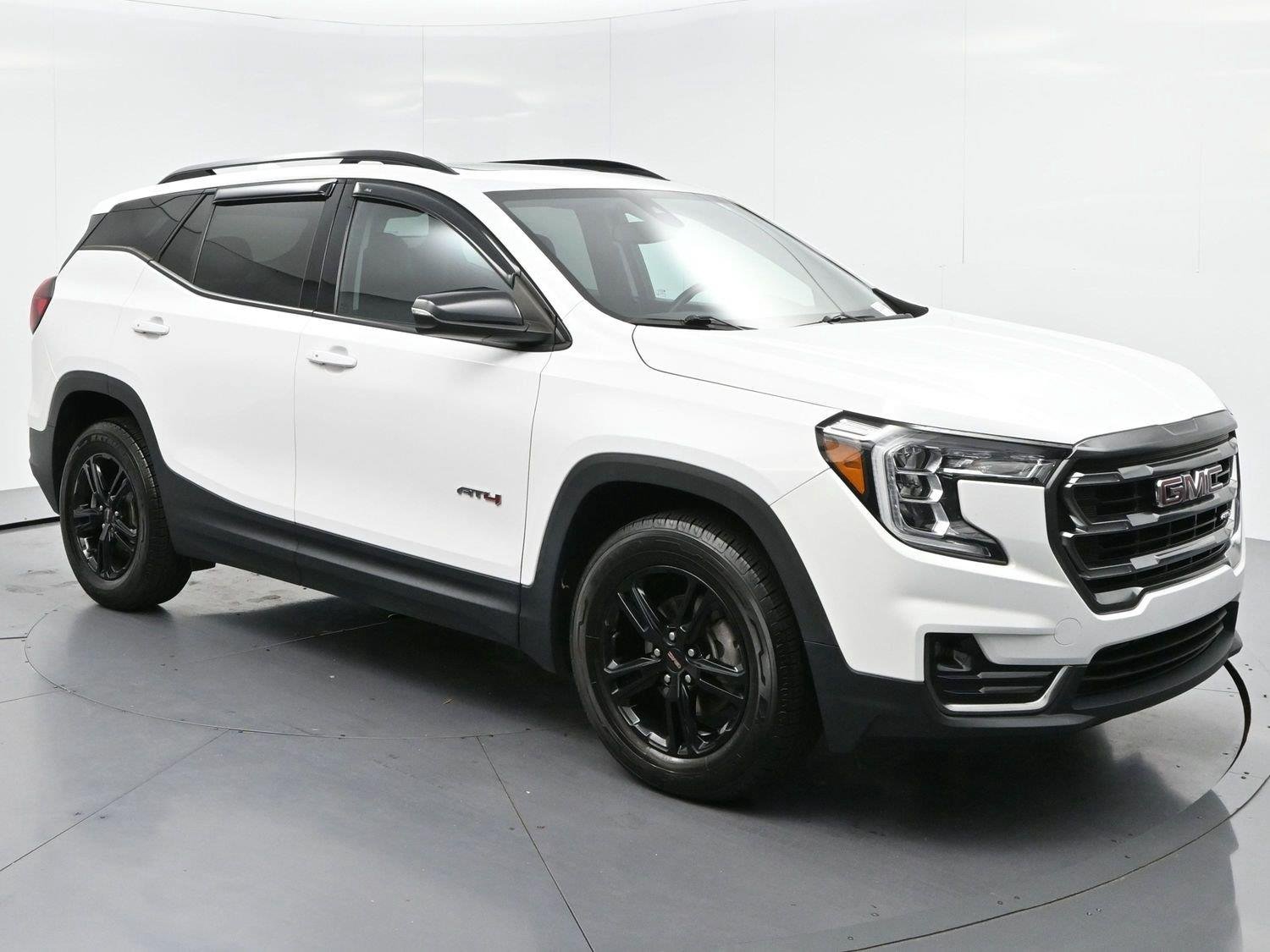 Used 2022 Summit White GMC AT4 image 2