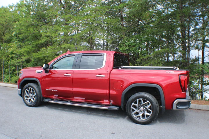 Certified Used 2023 Volcanic Red Tintcoat GMC SLT image 3