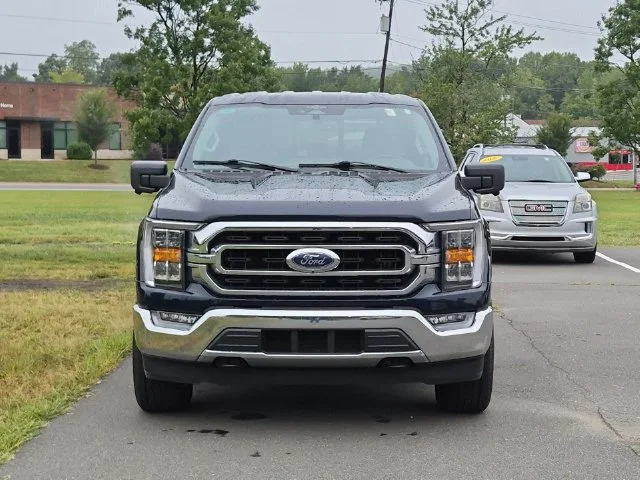 Used 2023 Blue Ford XLT image 16