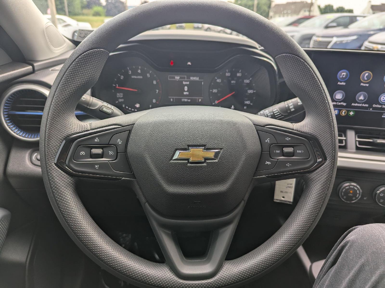 Used 2025 Cypress Gray Chevrolet LS image 18