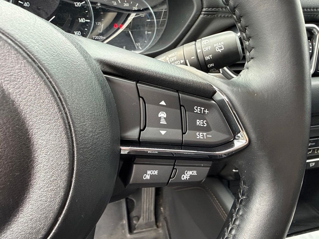 Used 2021 White Mazda Grand Touring Reserve image 29