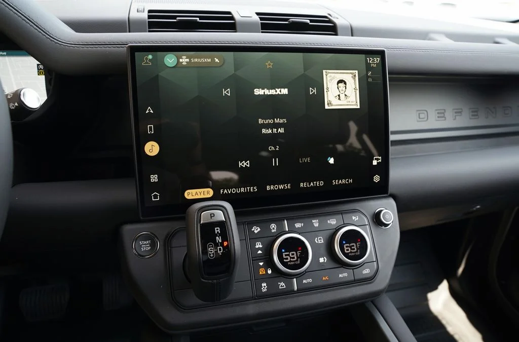 New 2026 Borasco Grey Land Rover S image 18