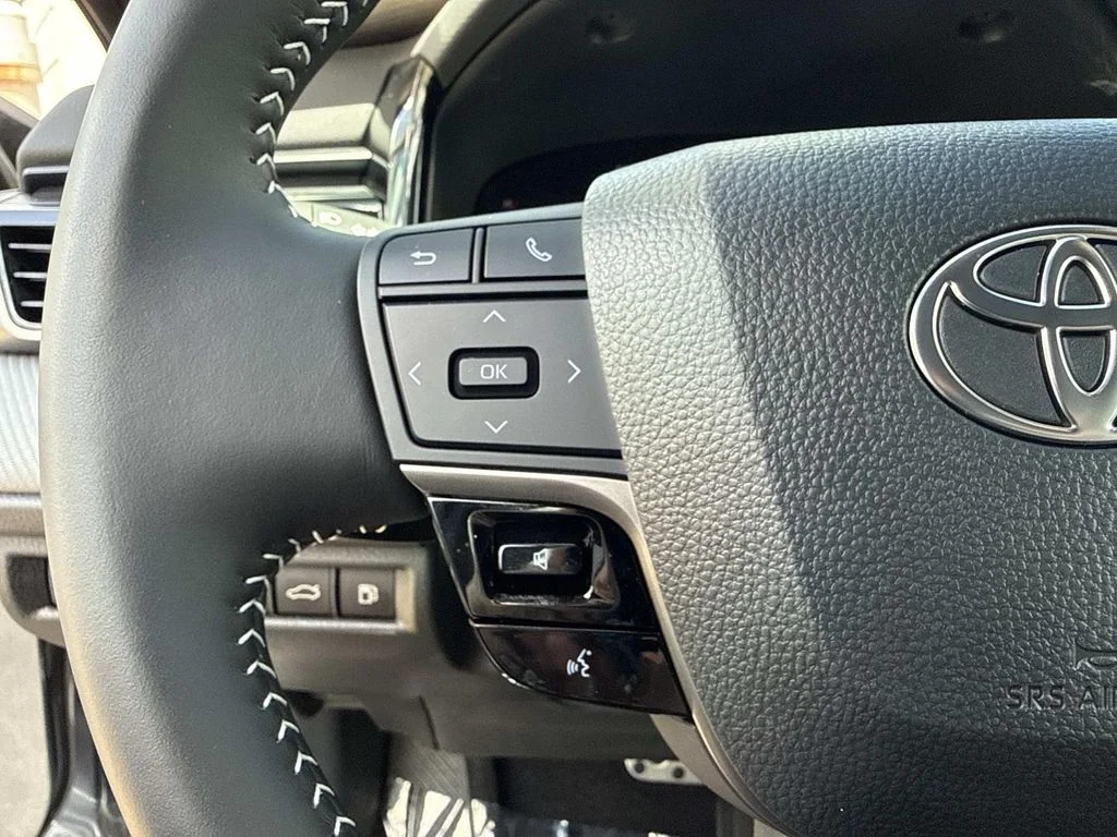 Used 2026  Toyota SE image 33
