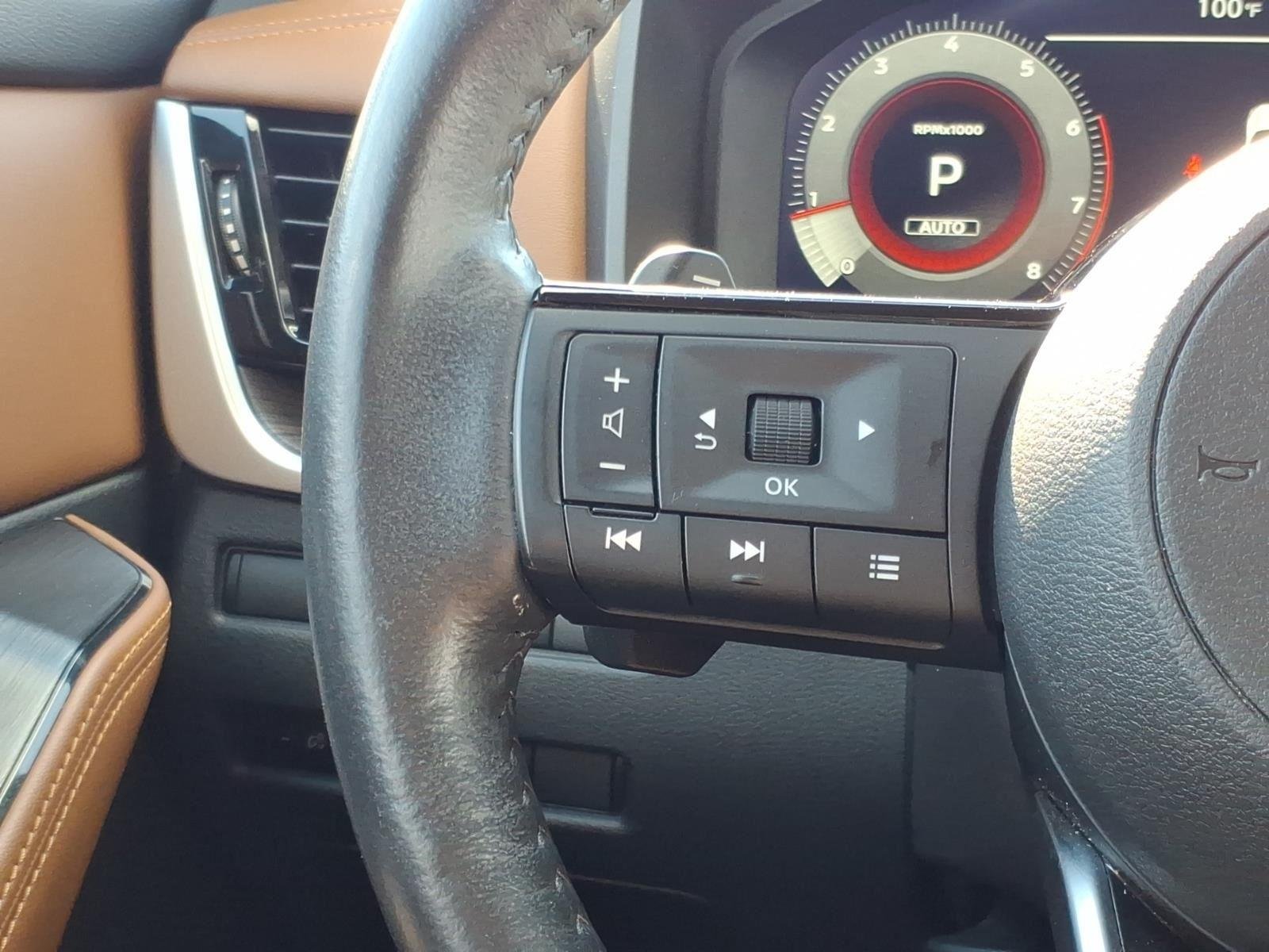 Used 2024 Everest White Pearl/Super Black Nissan Platinum image 27
