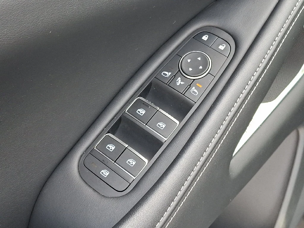 Used 2026 Blue INFINITI LUXE image 15