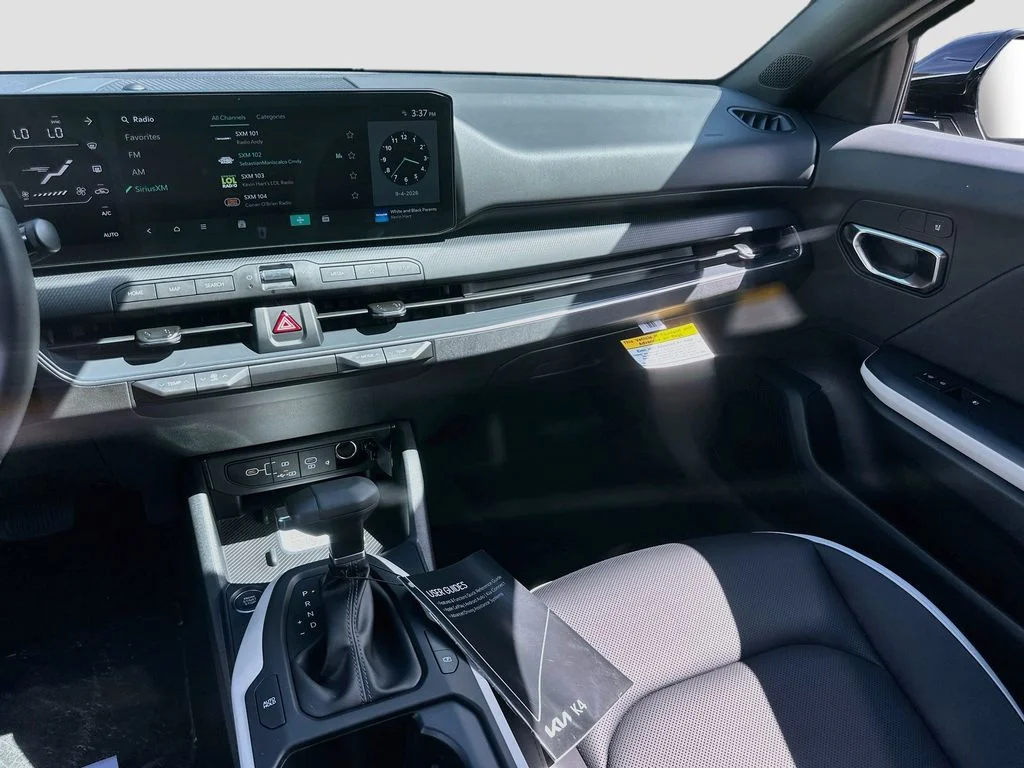 New 2026 Snow White Pearl Kia GT-Line image 23