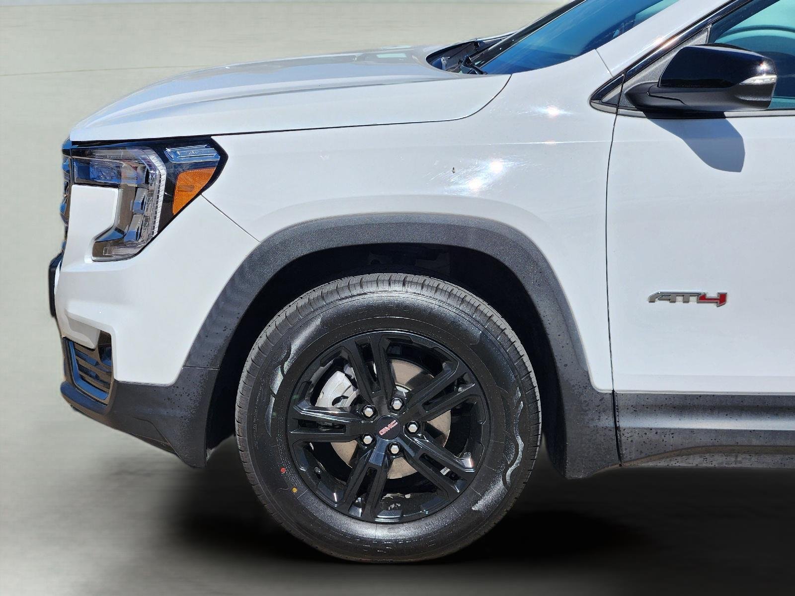 Used 2023 Summit White GMC AT4 image 8